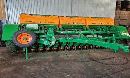 SEMEADEIRA STARA PRIMA 4590 COM 28 LINHAS ANO 2013, USADO